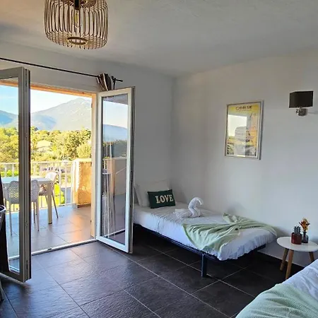 T2 Dolce & B5 Vue Et Piscine Apartment *