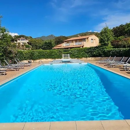 T2 Dolce & B5 Vue Et Piscine *